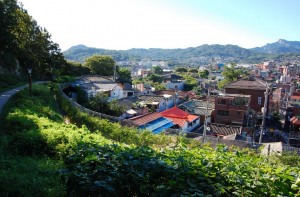 傳統和現代共存的異色都市，首爾漢陽都城城郭村