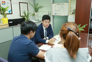 「首爾市社區律師」解決一萬多件市民法律方面的煩惱！