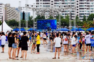 本週末到漢江打水仗消暑吧！