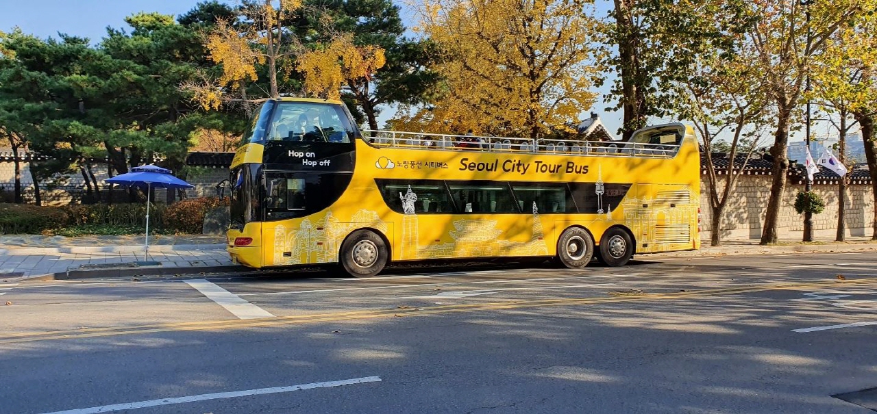 黃色氣球城市巴士實車照