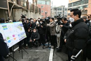 參觀撤銷管制第六大措施「立體公園」建造地區