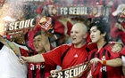 首爾市與FC首爾邀1萬名外國人看足球賽