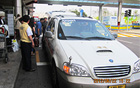 首爾巿查緝違法營業的計程車與呼叫廂型車